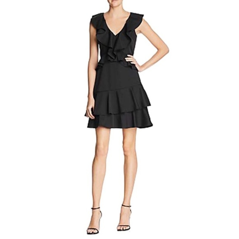 Lucy Paris NWT Women’s Sasha Ruffled Dress L